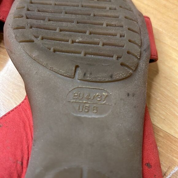 The Flexx Pink and Animal Print Slip On Sandals Womens 6 - Picture 6 of 6